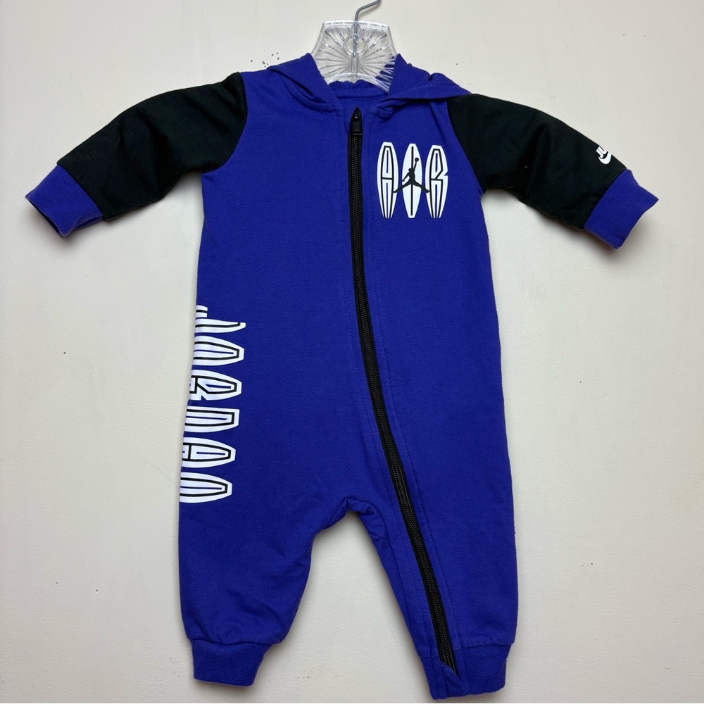 Jordan‎ MJ MVP Baby Full-Zip Purple Black Hooded Coverall Jumpsuit 3-6 Months